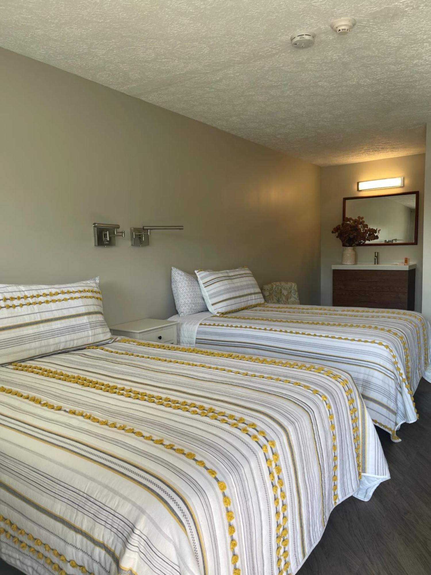 Hotel Lake Anna Glenora Luaran gambar