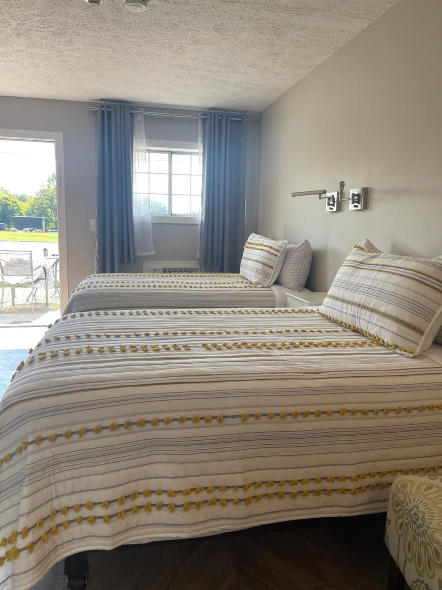 Hotel Lake Anna Glenora Luaran gambar