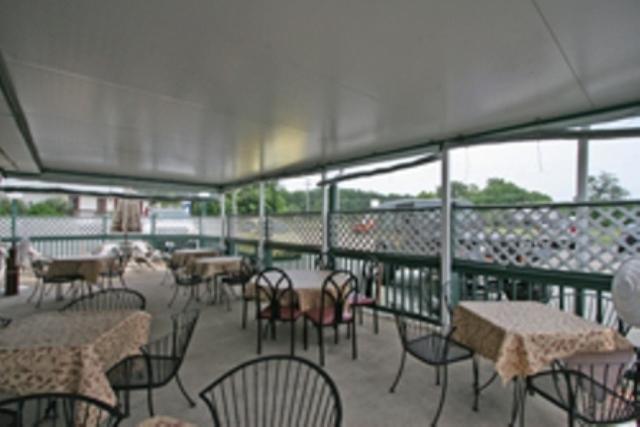 Hotel Lake Anna Glenora Luaran gambar